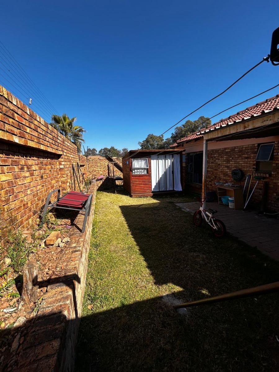 3 Bedroom Property for Sale in Alberante Gauteng