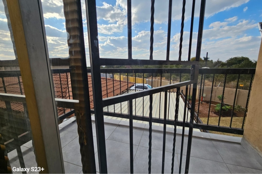 3 Bedroom Property for Sale in Annlin Gauteng