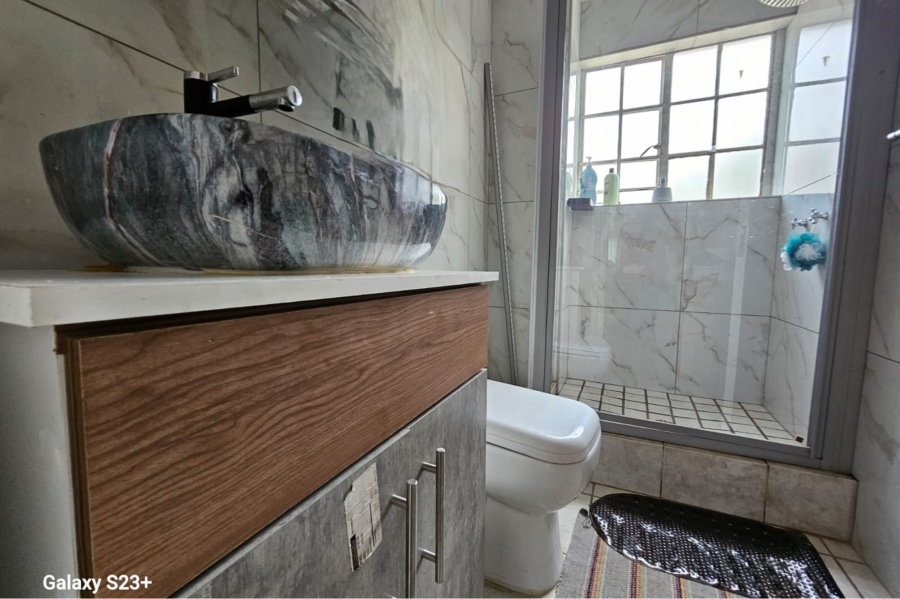3 Bedroom Property for Sale in Annlin Gauteng