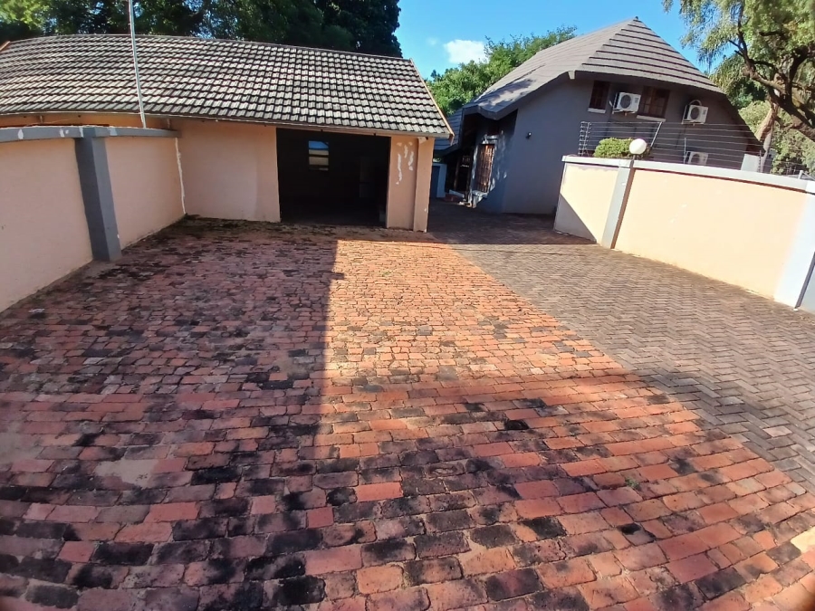 4 Bedroom Property for Sale in Heatherview Gauteng