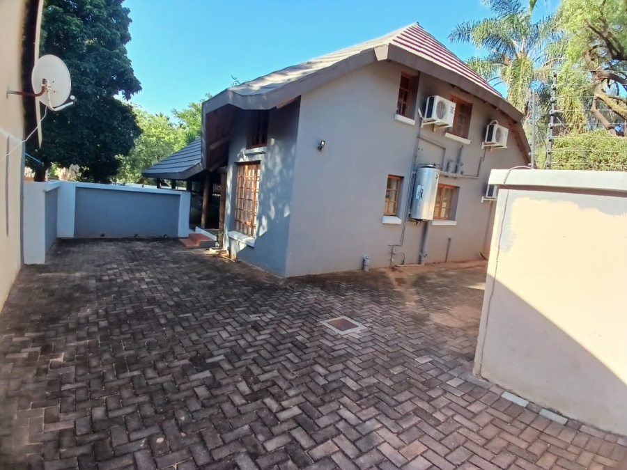 4 Bedroom Property for Sale in Heatherview Gauteng
