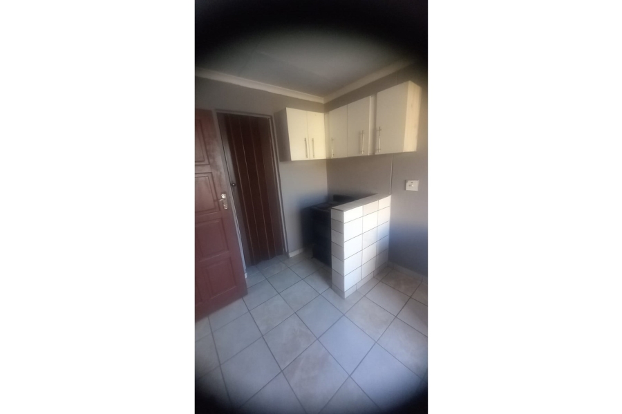 2 Bedroom Property for Sale in Mahube Valley Gauteng