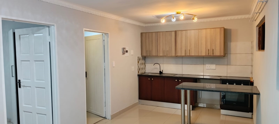 To Let 1 Bedroom Property for Rent in Highway Gardens Gauteng