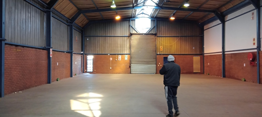To Let commercial Property for Rent in Benrose Gauteng