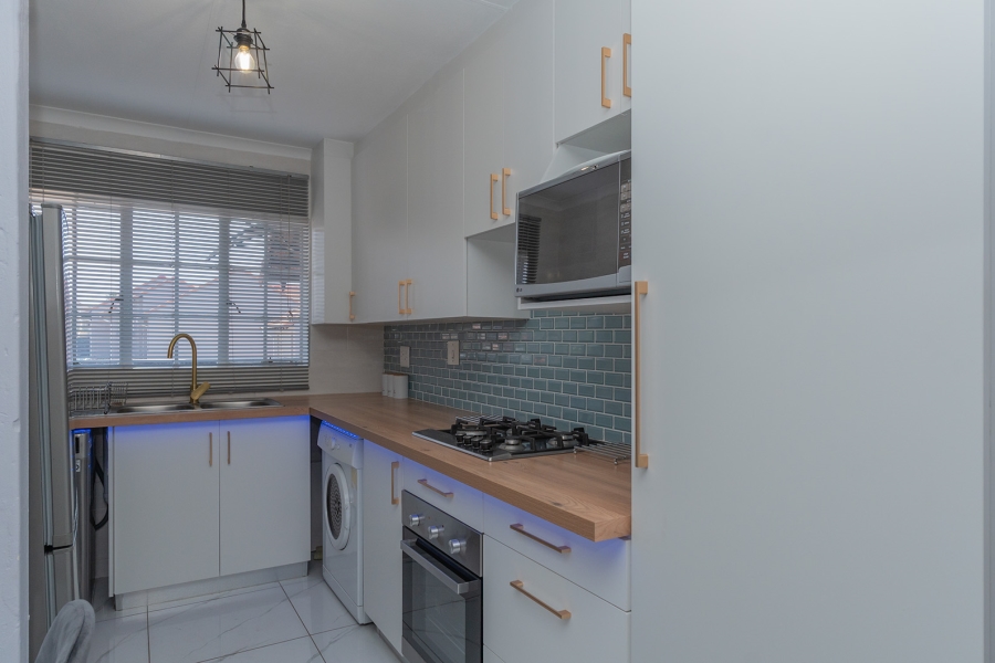 2 Bedroom Property for Sale in Eden Glen Gauteng