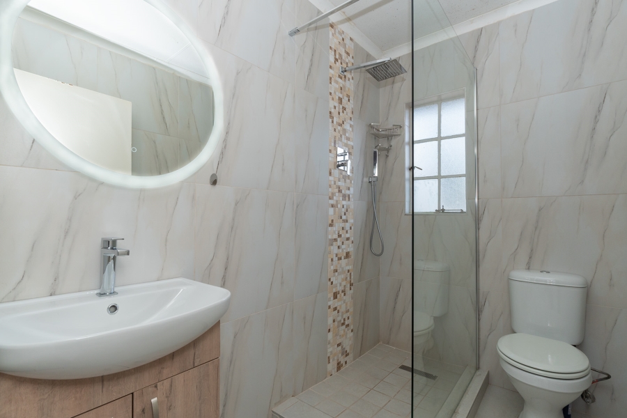 2 Bedroom Property for Sale in Eden Glen Gauteng