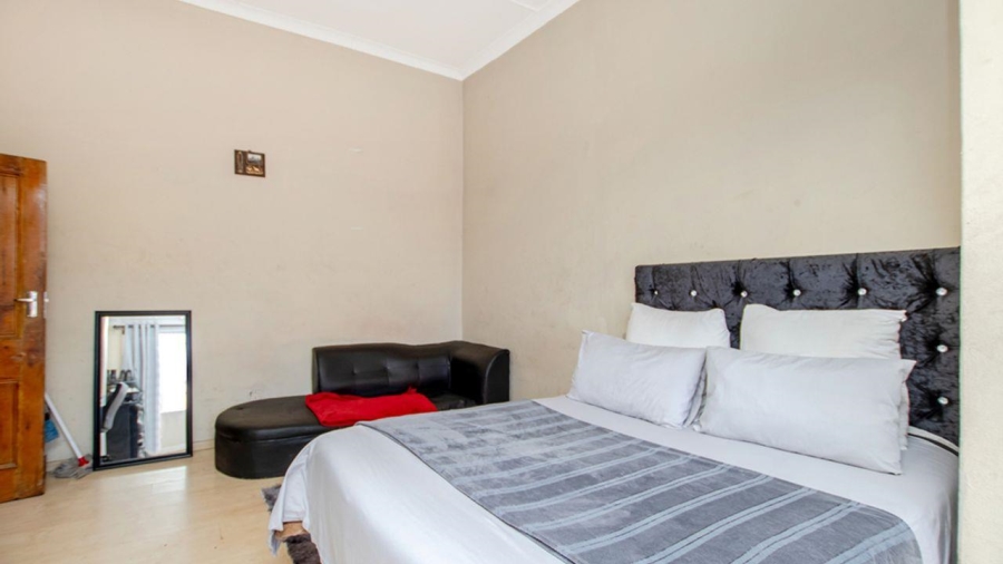 4 Bedroom Property for Sale in Brixton Gauteng