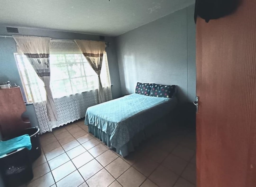 1 Bedroom Property for Sale in Vanderbijlpark CW 1 Gauteng