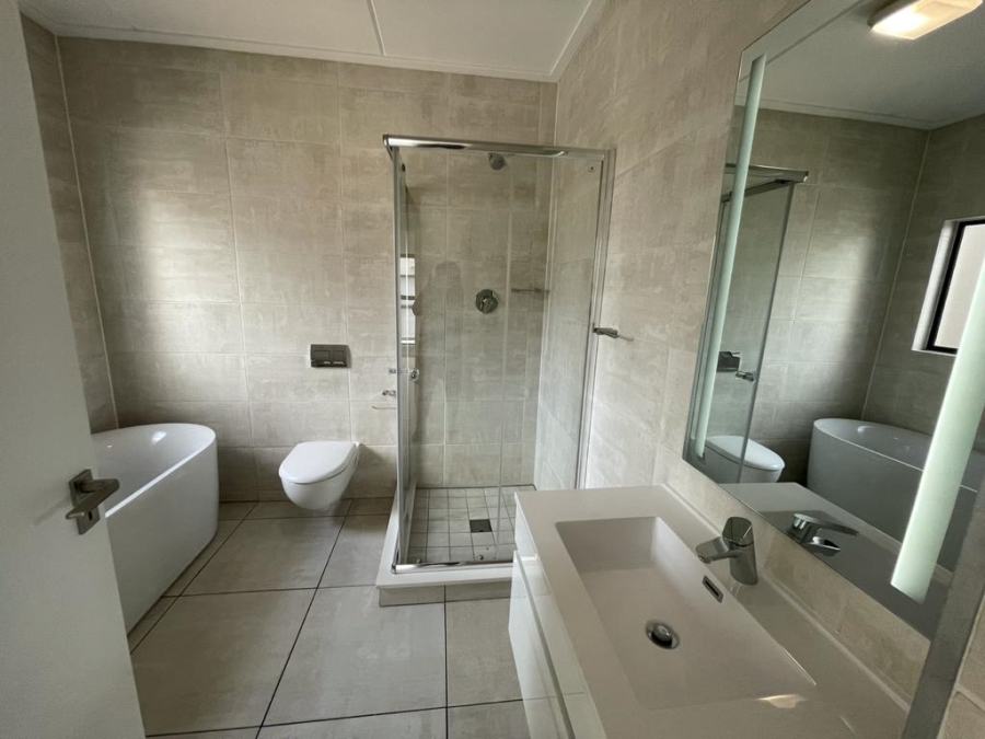 3 Bedroom Property for Sale in Waterfall Gauteng