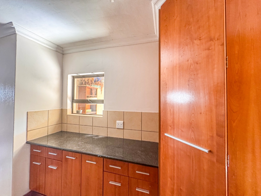 To Let 3 Bedroom Property for Rent in Silverwoods Country Estate Gauteng