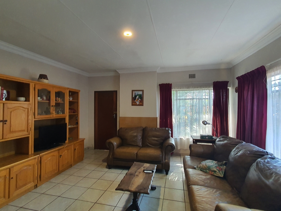 4 Bedroom Property for Sale in Silverton Gauteng