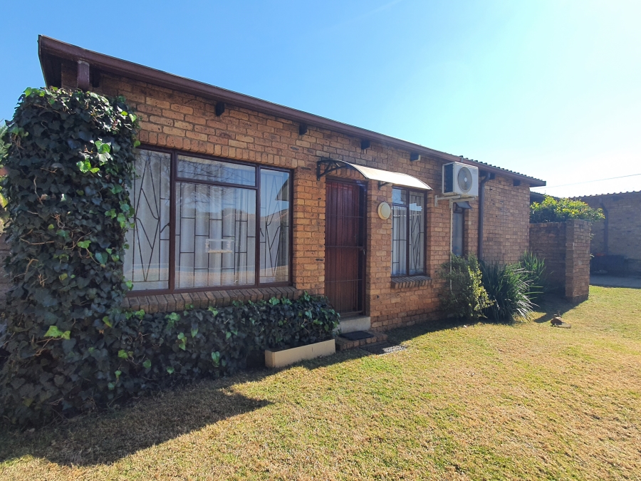 4 Bedroom Property for Sale in Silverton Gauteng