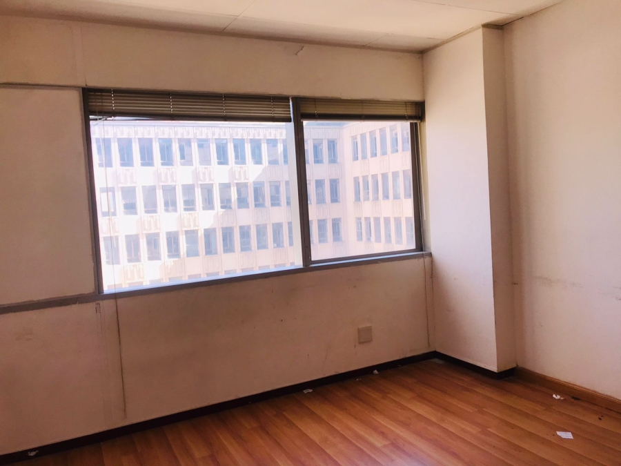 1 Bedroom Property for Sale in Marshalltown Gauteng