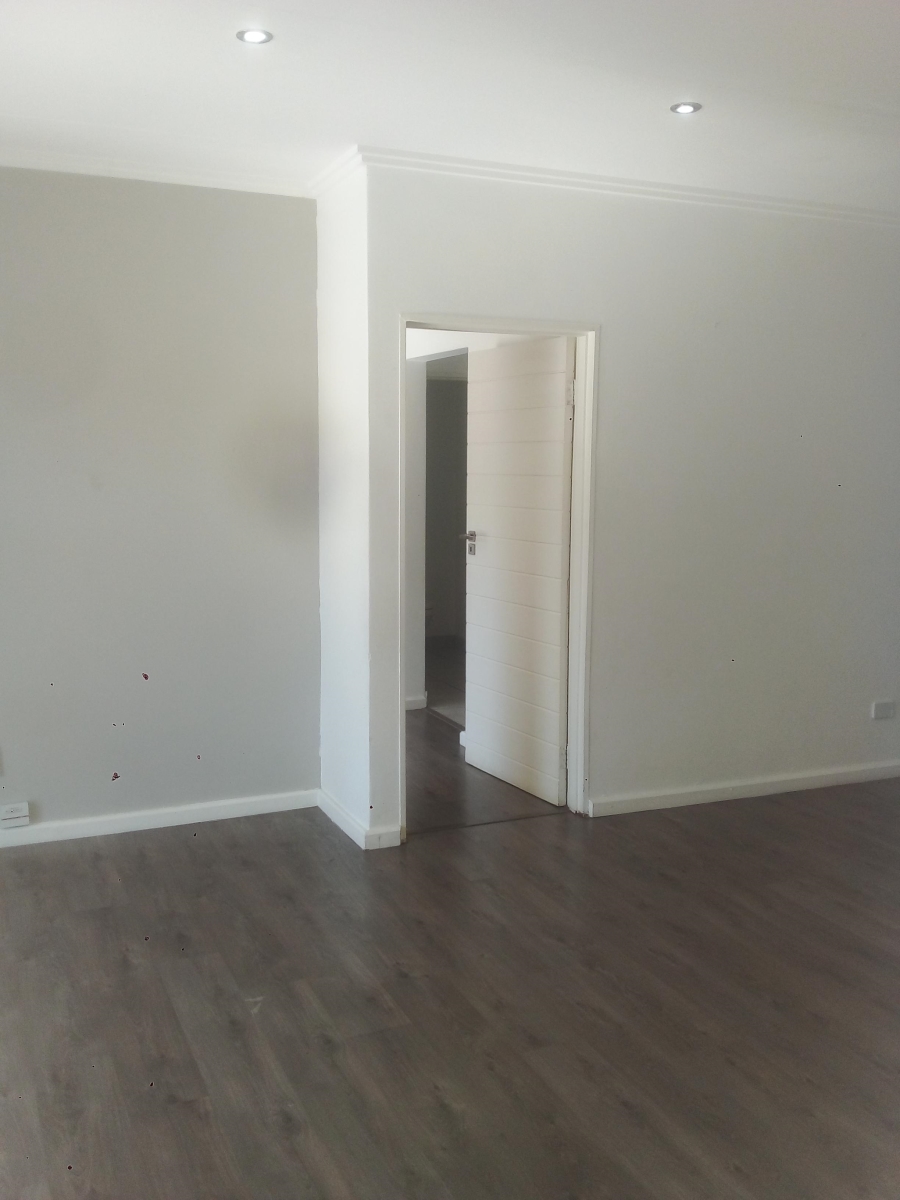 To Let 2 Bedroom Property for Rent in Edenburg Gauteng
