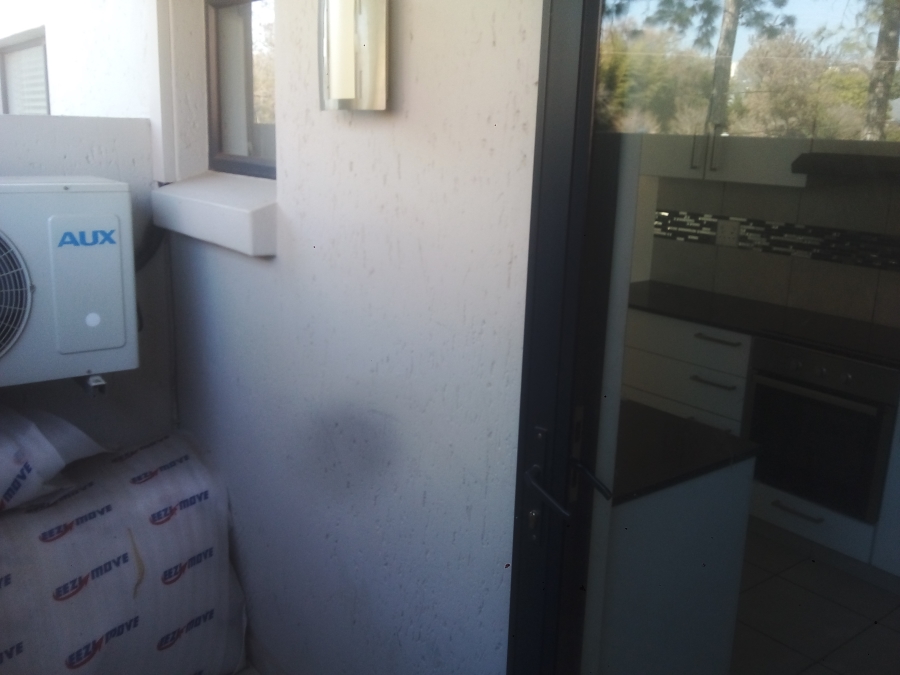 To Let 2 Bedroom Property for Rent in Edenburg Gauteng