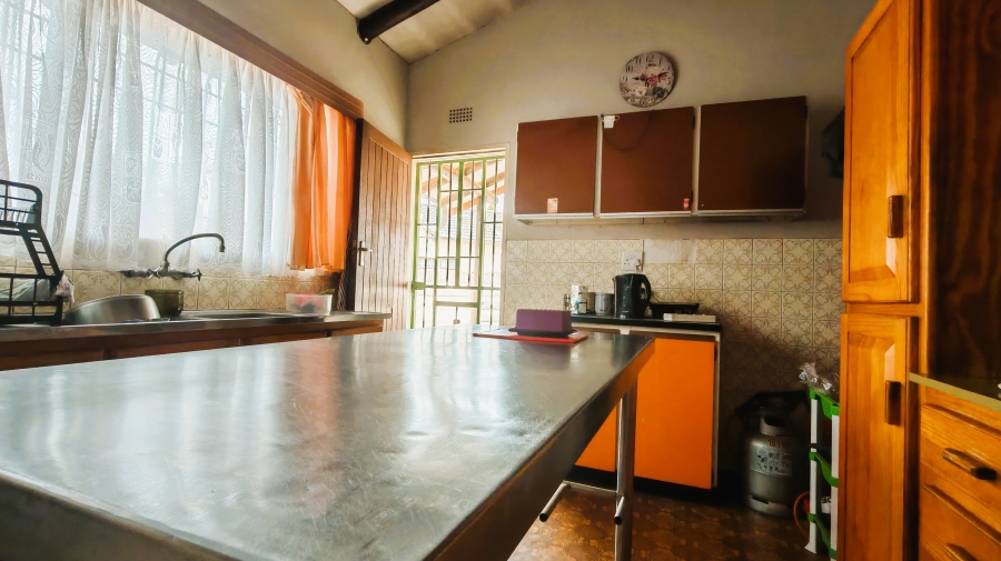 4 Bedroom Property for Sale in Sonland Park Gauteng