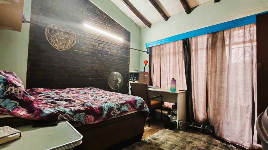 4 Bedroom Property for Sale in Sonland Park Gauteng