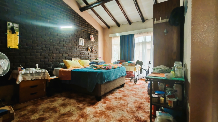 4 Bedroom Property for Sale in Sonland Park Gauteng