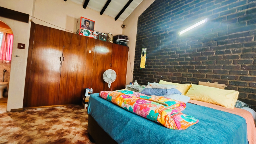 4 Bedroom Property for Sale in Sonland Park Gauteng
