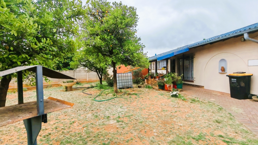 4 Bedroom Property for Sale in Sonland Park Gauteng