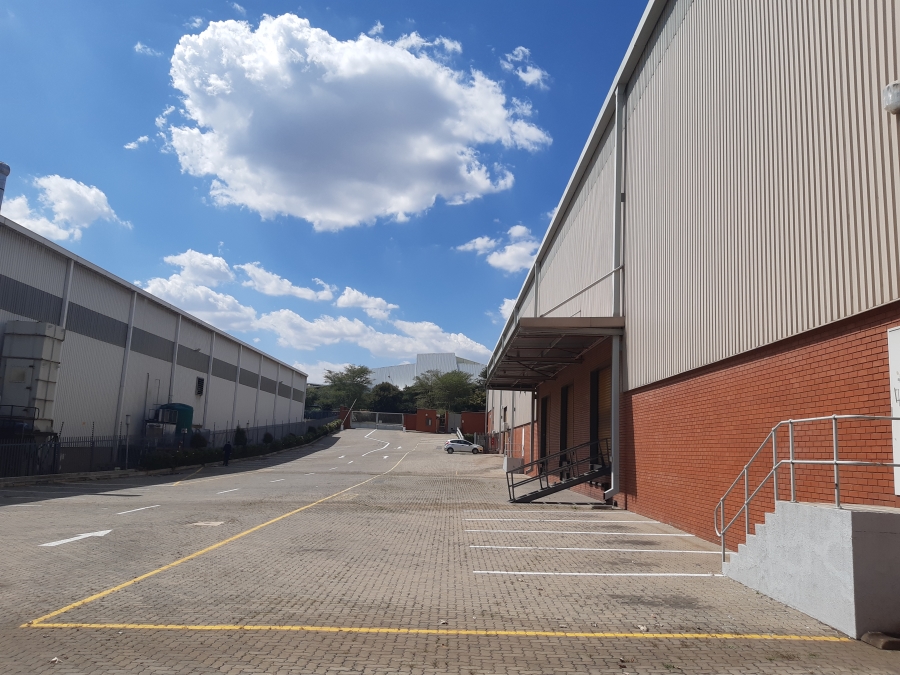 Commercial Property for Sale in Longmeadow Gauteng