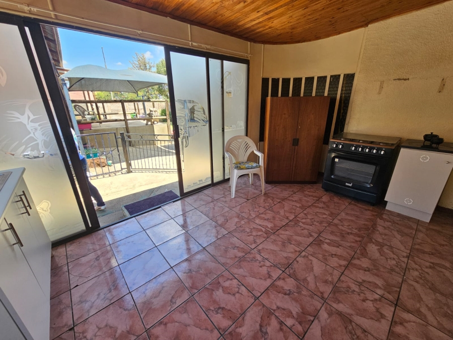 3 Bedroom Property for Sale in Verwoerdpark Gauteng
