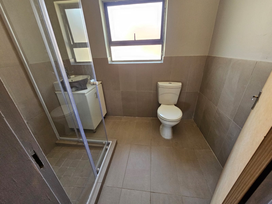 3 Bedroom Property for Sale in Verwoerdpark Gauteng