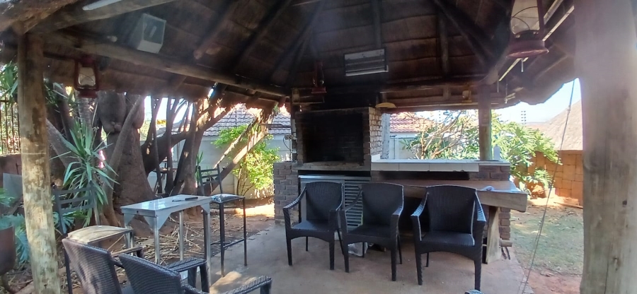 4 Bedroom Property for Sale in Wonderboom South Gauteng