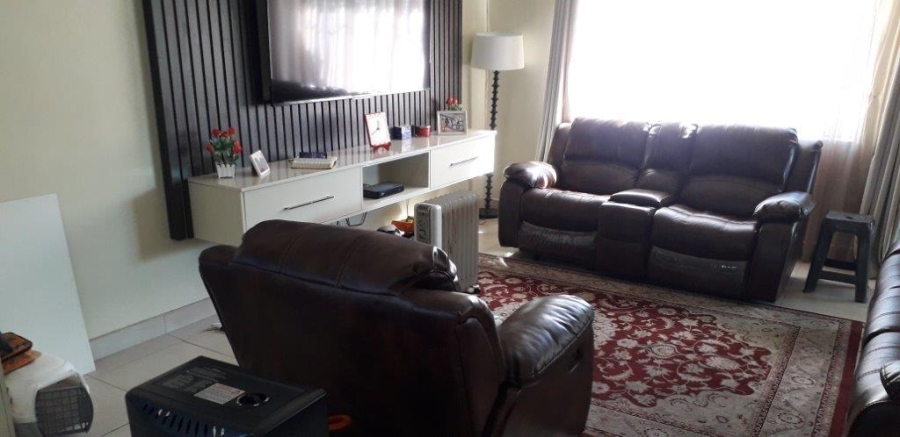 3 Bedroom Property for Sale in Fishers Hill Gauteng
