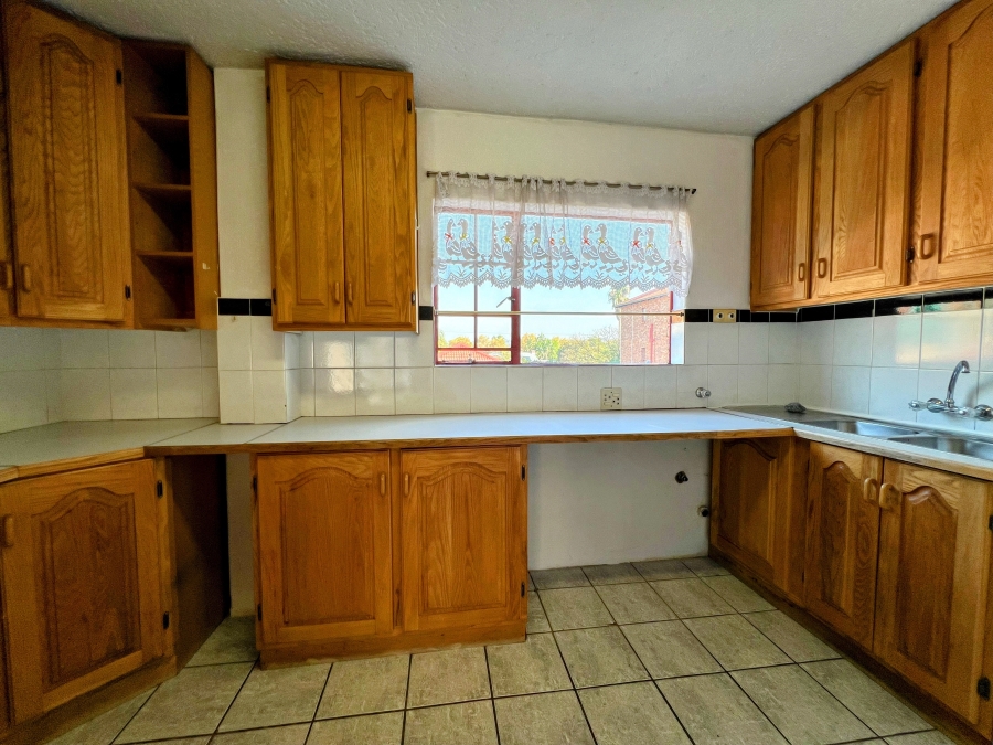 3 Bedroom Property for Sale in Moregloed Gauteng