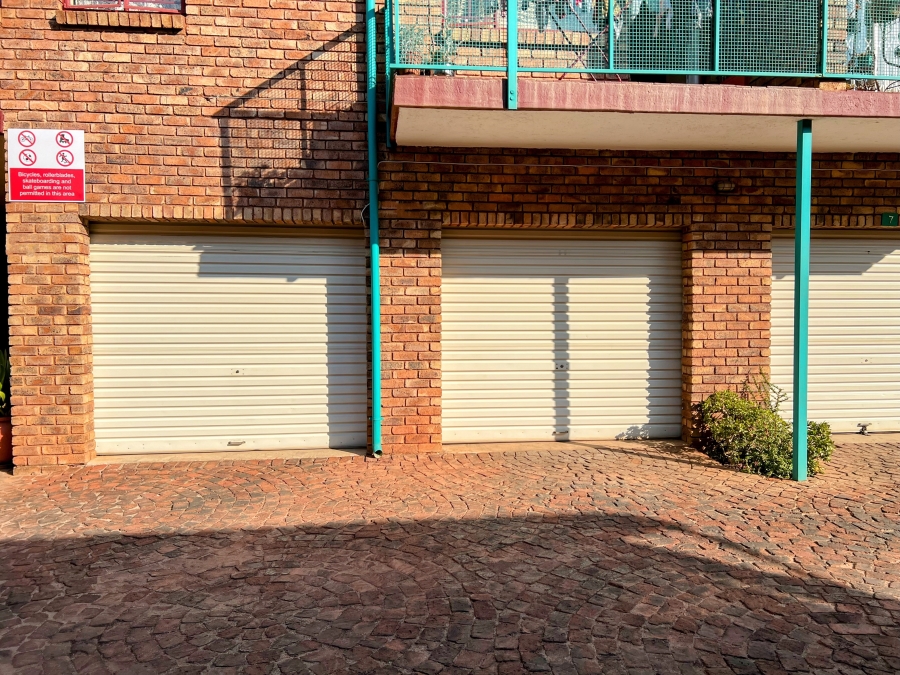 3 Bedroom Property for Sale in Moregloed Gauteng