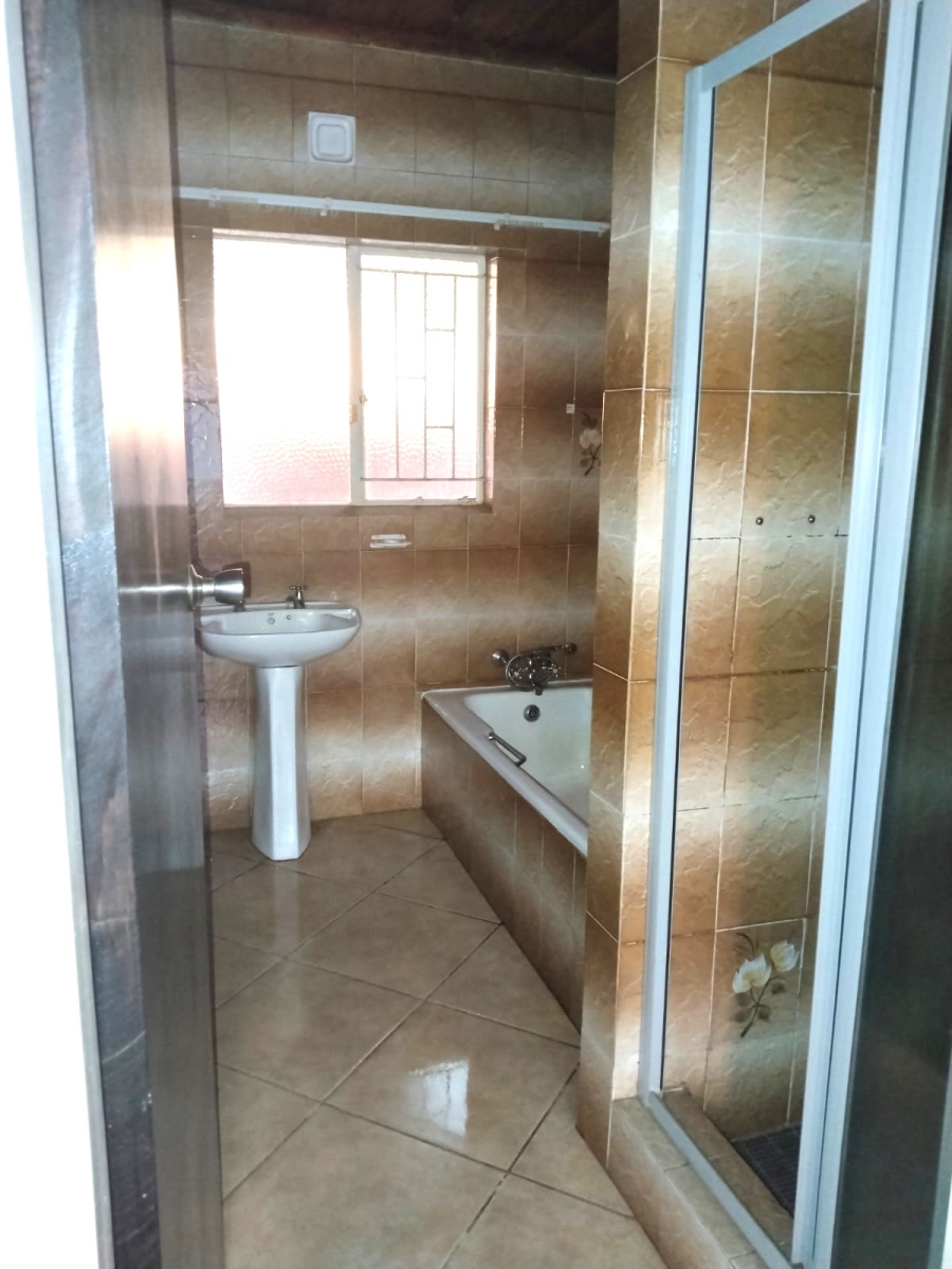 4 Bedroom Property for Sale in Pomona Gauteng