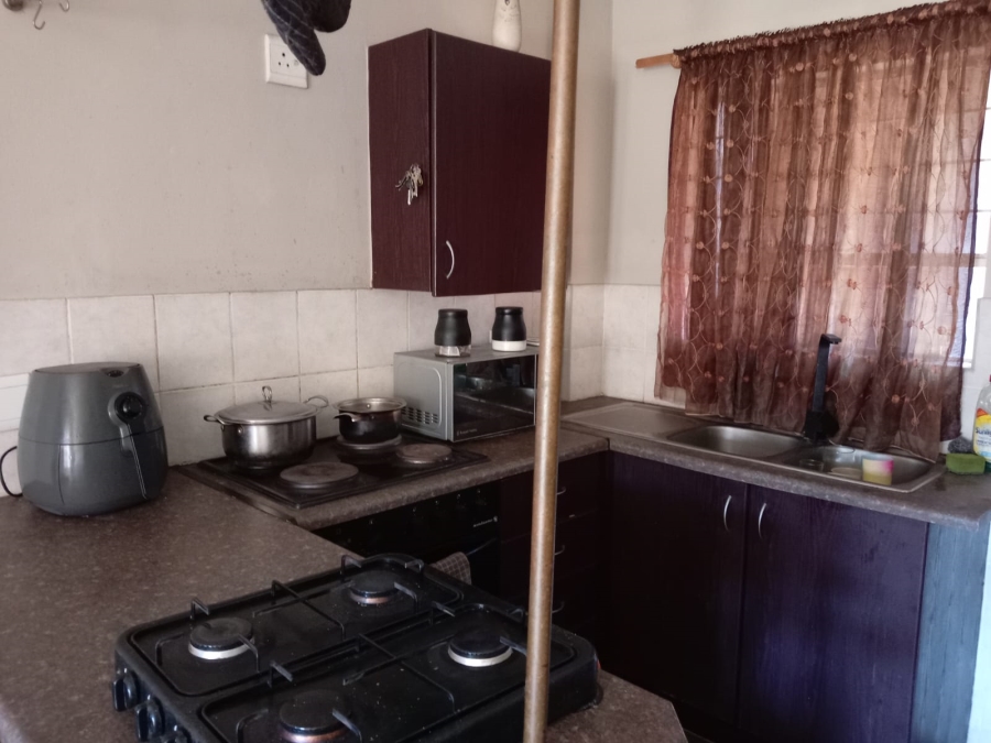 2 Bedroom Property for Sale in Honeydew Gauteng