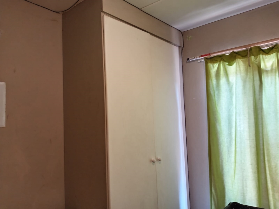2 Bedroom Property for Sale in Honeydew Gauteng