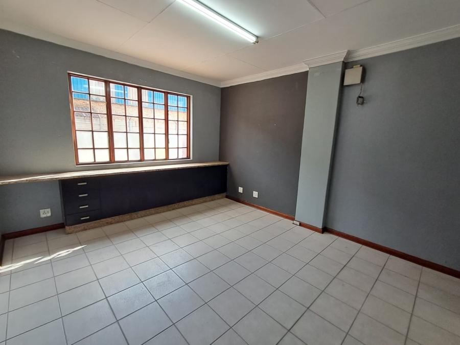 To Let commercial Property for Rent in Duncanville Gauteng