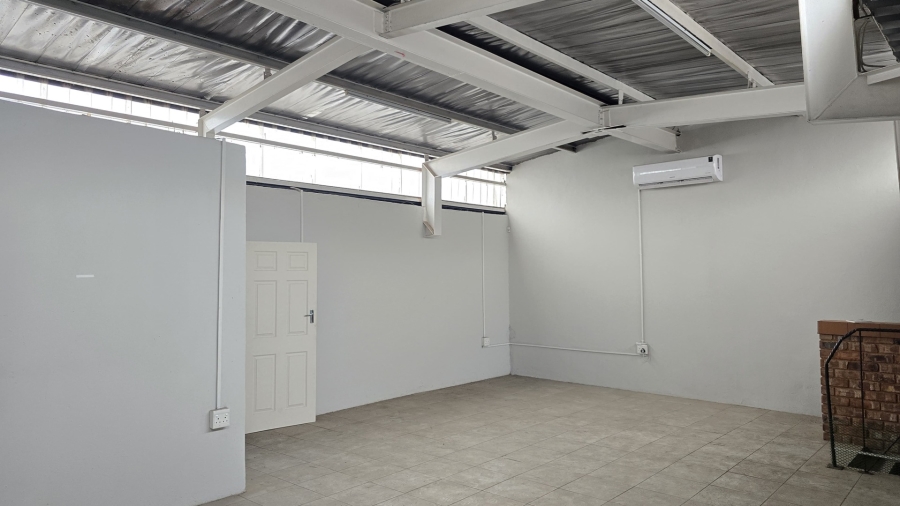To Let commercial Property for Rent in Hennopspark Gauteng