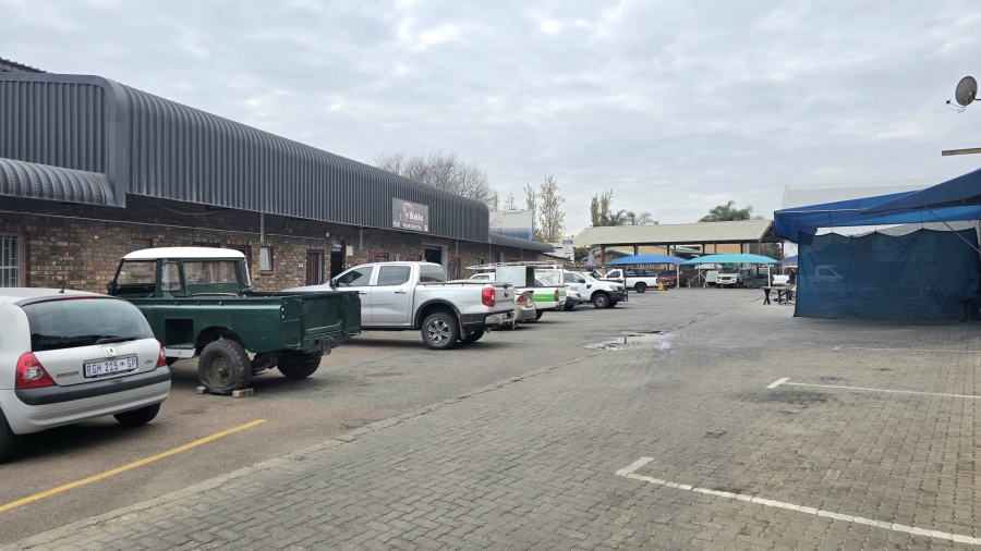 To Let commercial Property for Rent in Hennopspark Gauteng