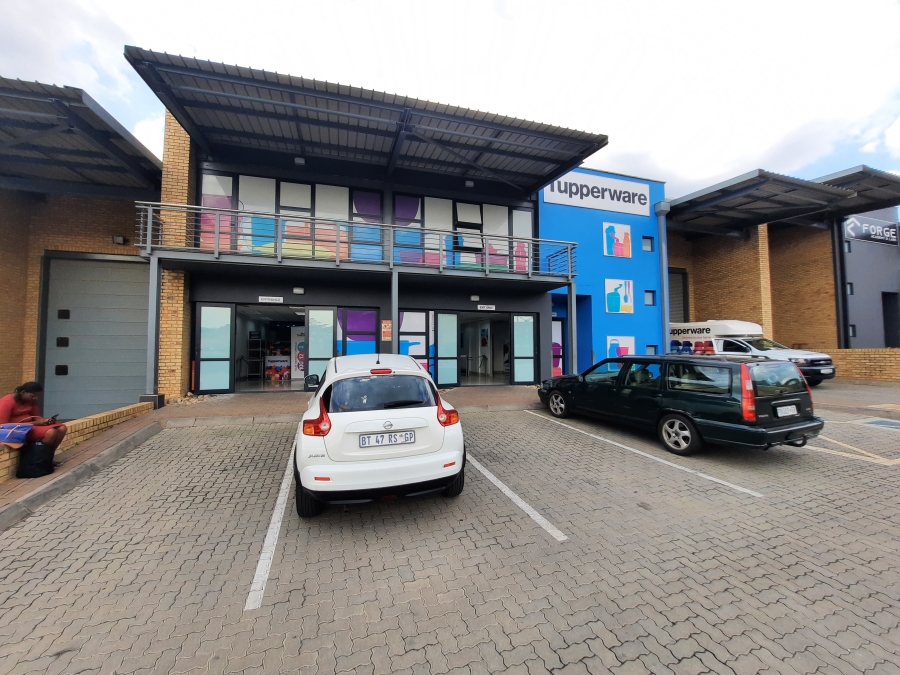 To Let commercial Property for Rent in North Riding Gauteng