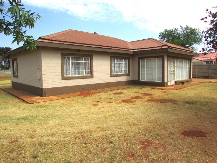 3 Bedroom Property for Sale in Venterspos Gauteng