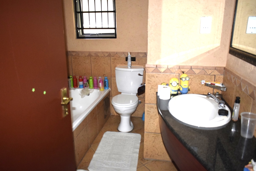 3 Bedroom Property for Sale in Norton Home Estate AH Gauteng