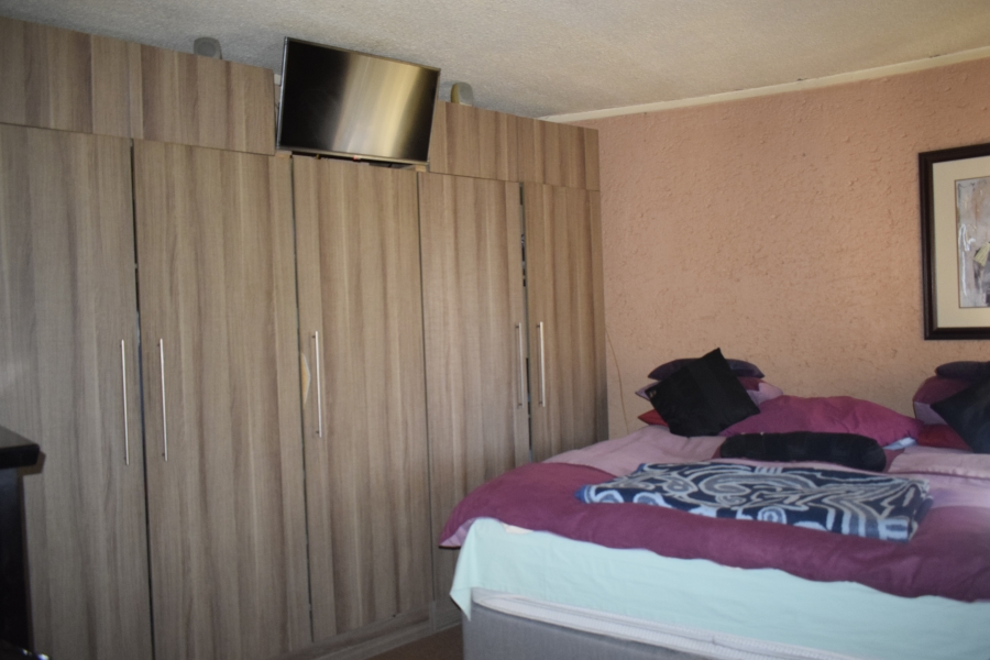 3 Bedroom Property for Sale in Norton Home Estate AH Gauteng