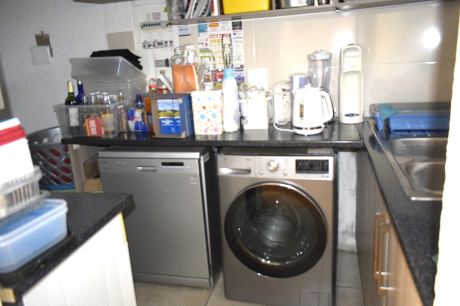 3 Bedroom Property for Sale in Norton Home Estate AH Gauteng