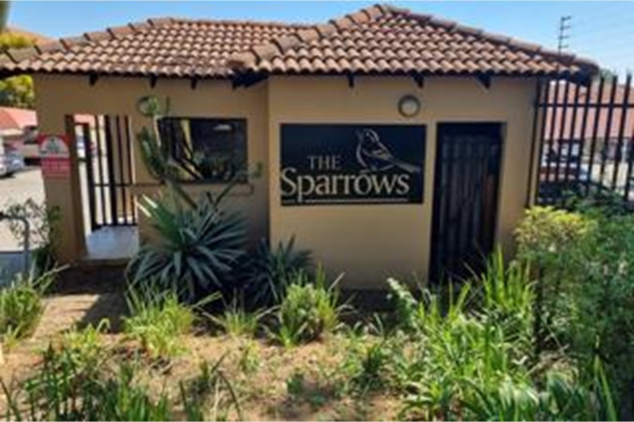 2 Bedroom Property for Sale in Vorna Valley Gauteng