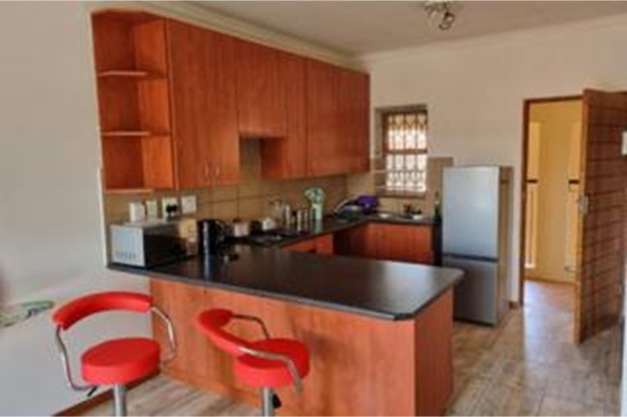 2 Bedroom Property for Sale in Vorna Valley Gauteng