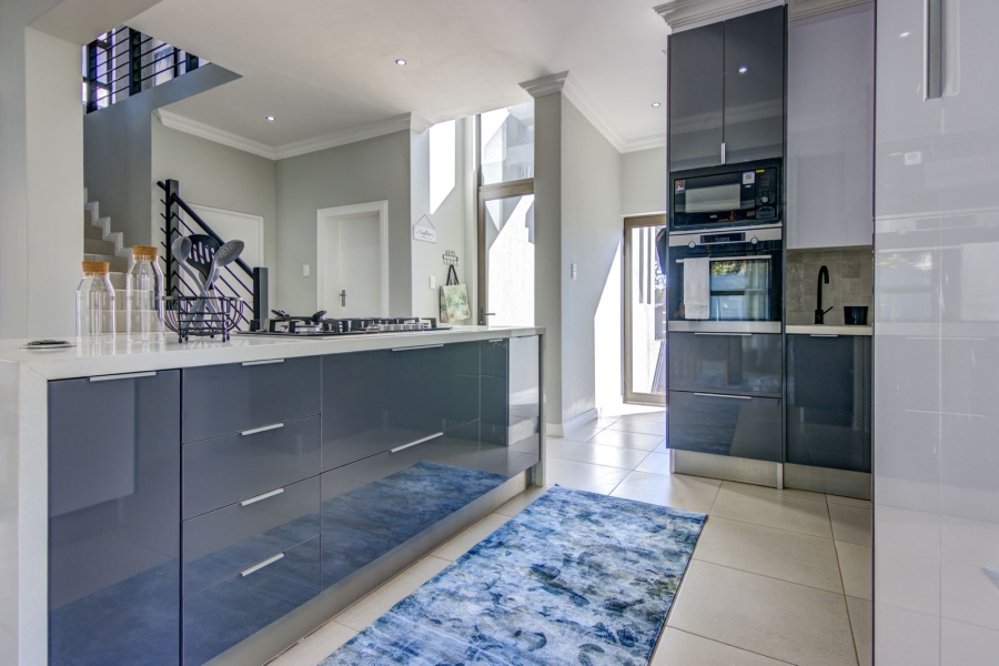 3 Bedroom Property for Sale in Bedfordview Gauteng