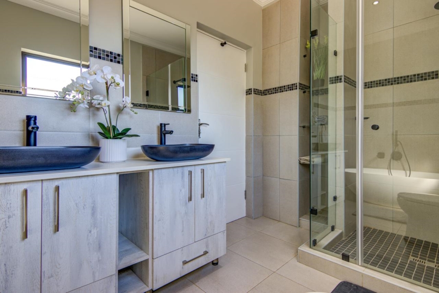 3 Bedroom Property for Sale in Bedfordview Gauteng