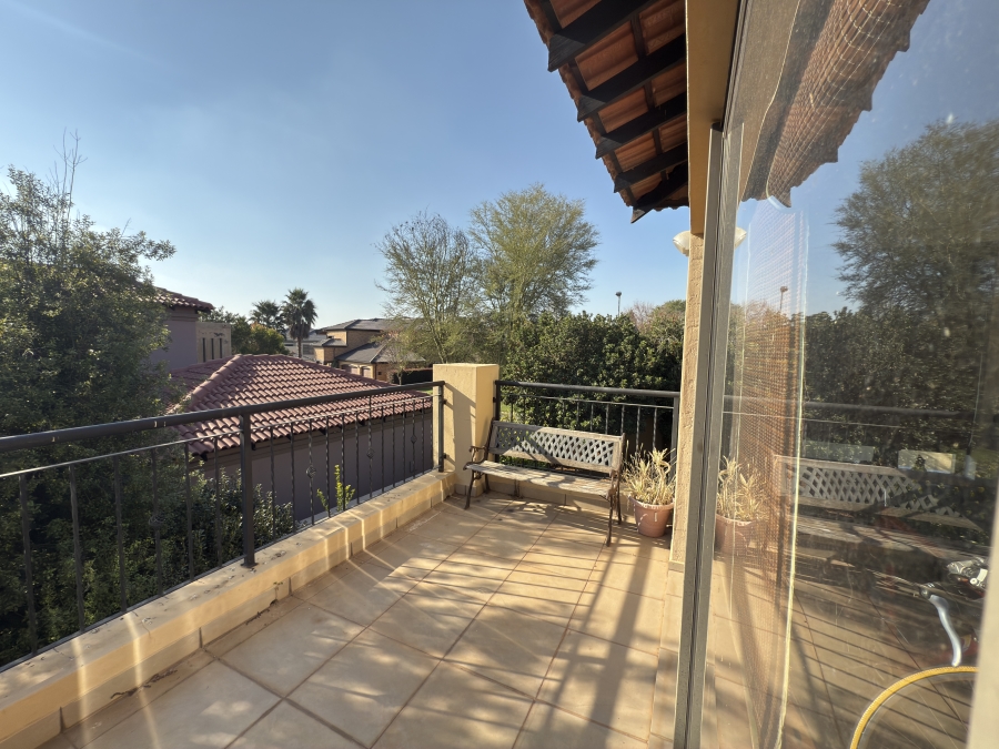 4 Bedroom Property for Sale in Ruimsig Gauteng