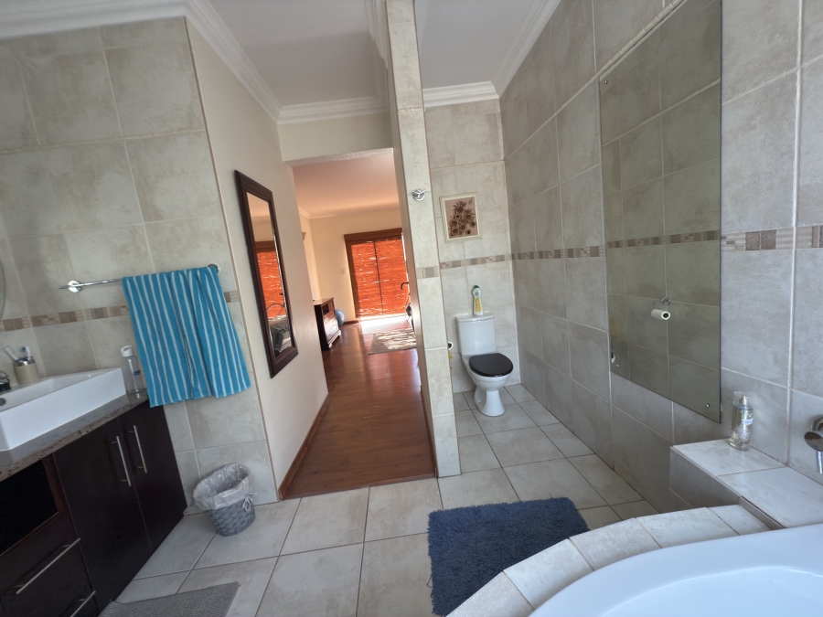 4 Bedroom Property for Sale in Ruimsig Gauteng