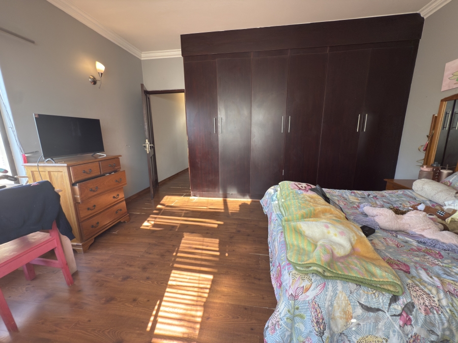 4 Bedroom Property for Sale in Ruimsig Gauteng