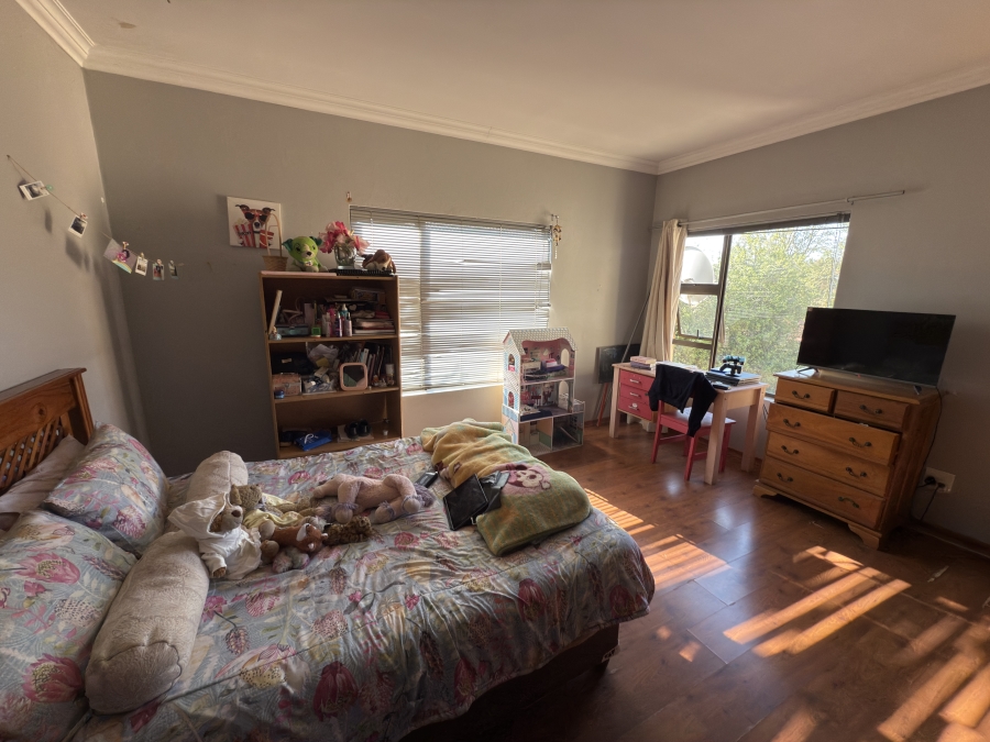 4 Bedroom Property for Sale in Ruimsig Gauteng